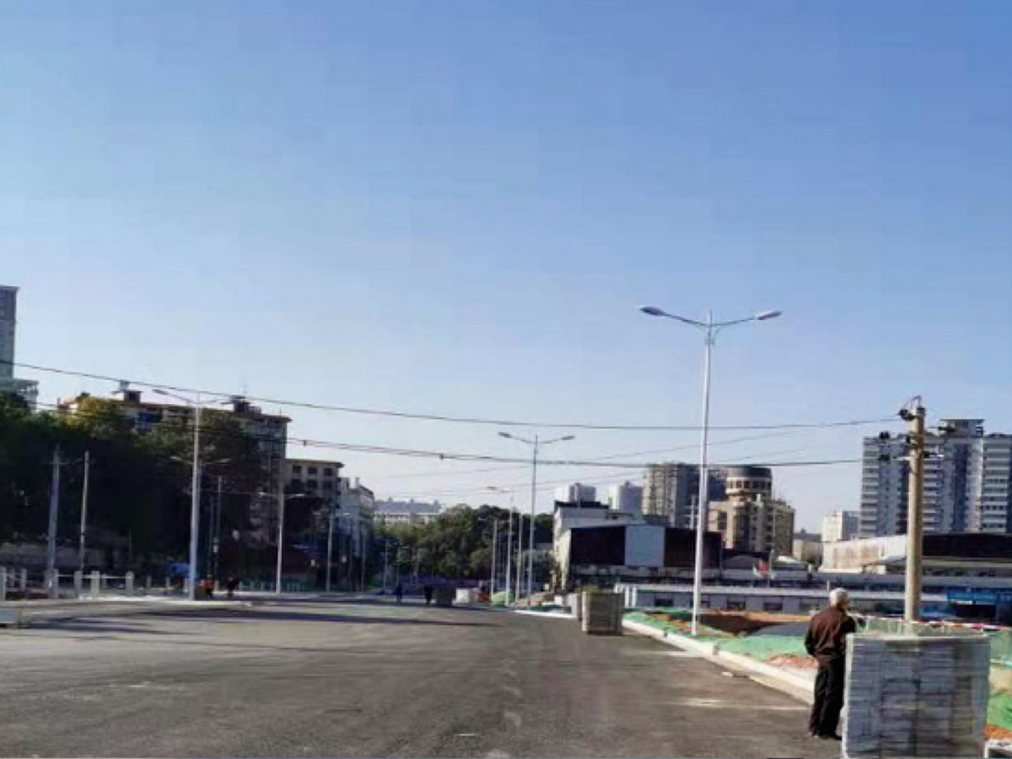 长沙市雅塘村路路灯照明工程.jpg
